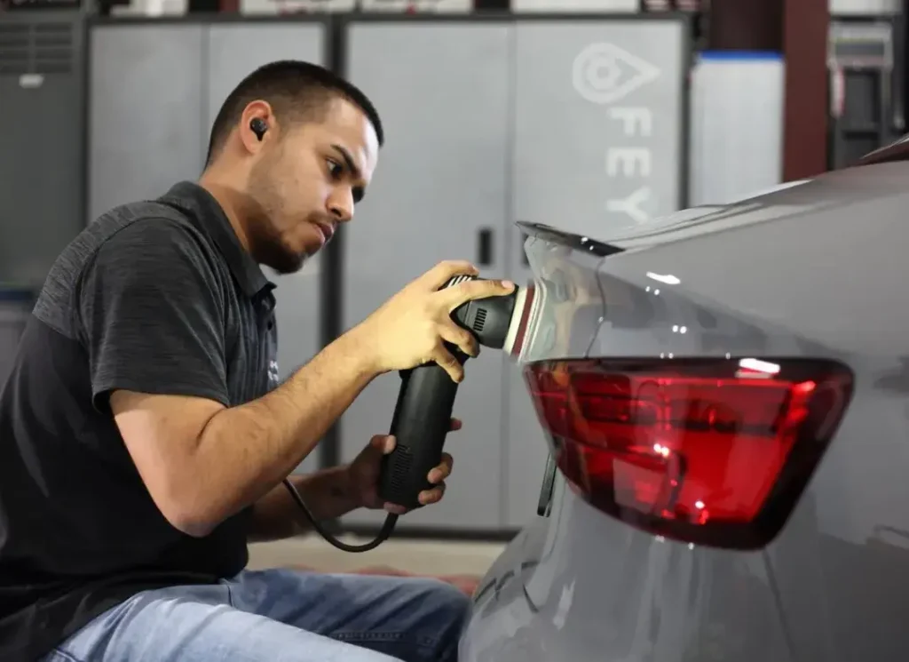 Technician machine polishing rear panel